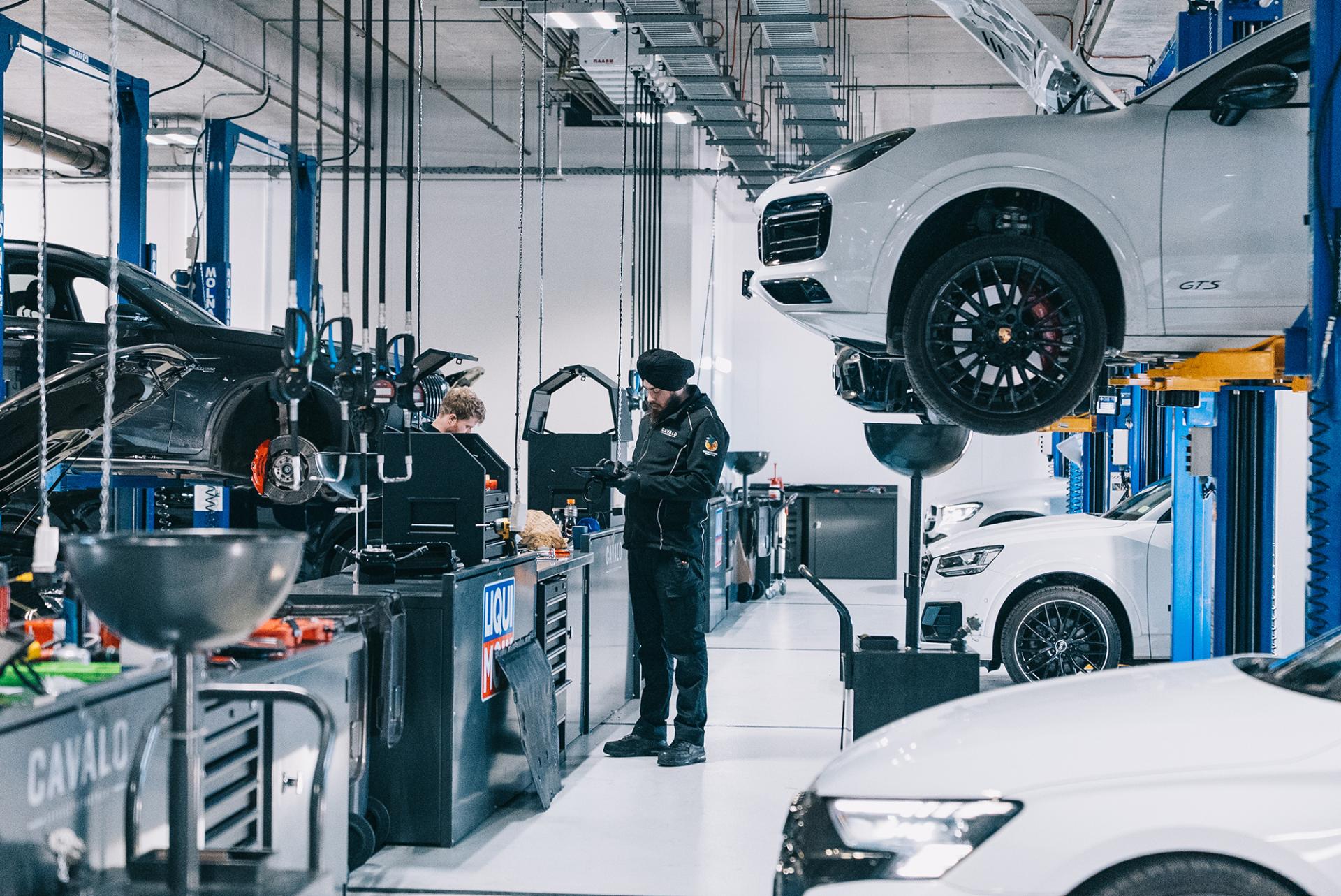 Mechanic-In-Cavalo-Service-Department